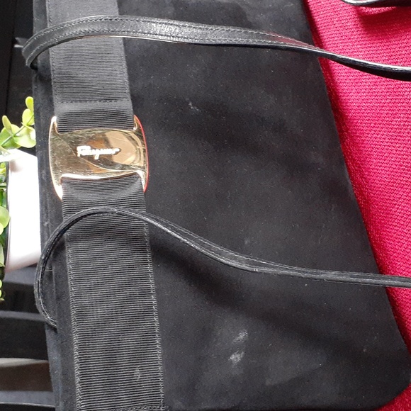 SALVATORE FERRAGAMO - Picture 4 of 17